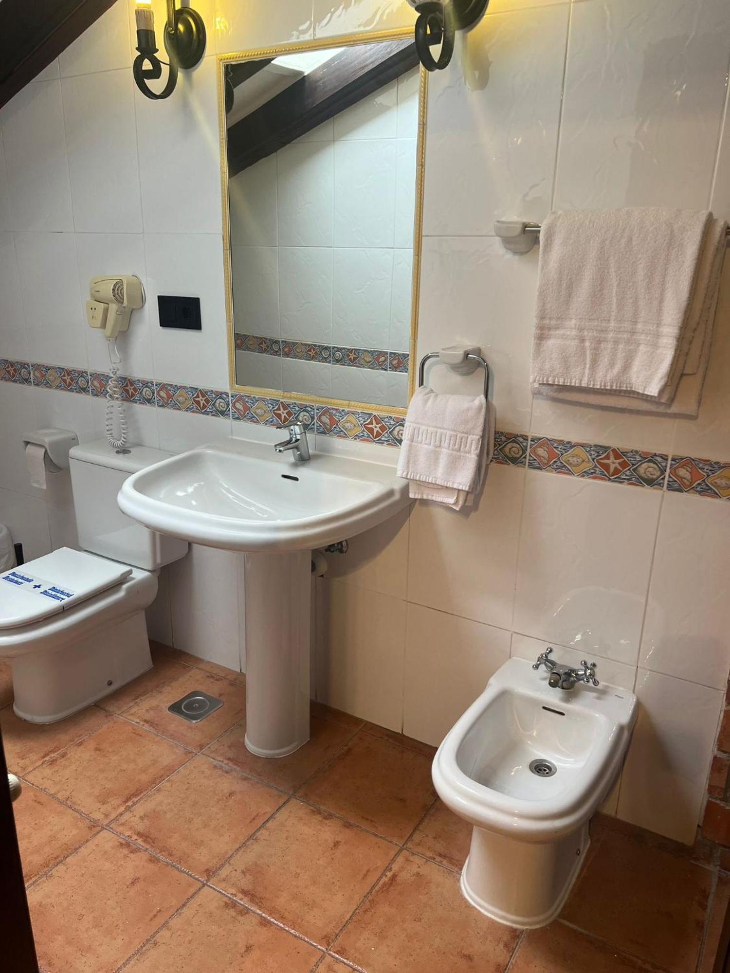 Hotel El Bricial Soto De Cangas Zewnętrze zdjęcie